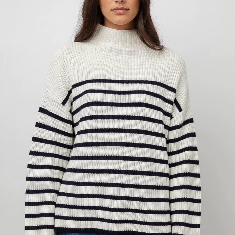 Rails Striped Navy and Cream Women's Sweater